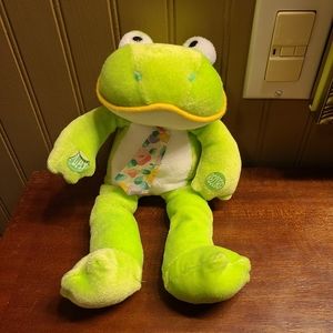 Commonwealth Hot Hoppers Record And Play Frog Froggy. F